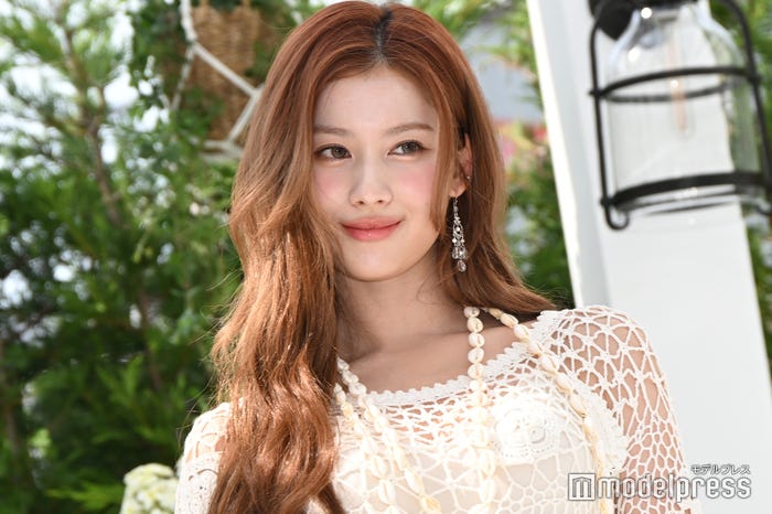 サナ(C)モデルプレス