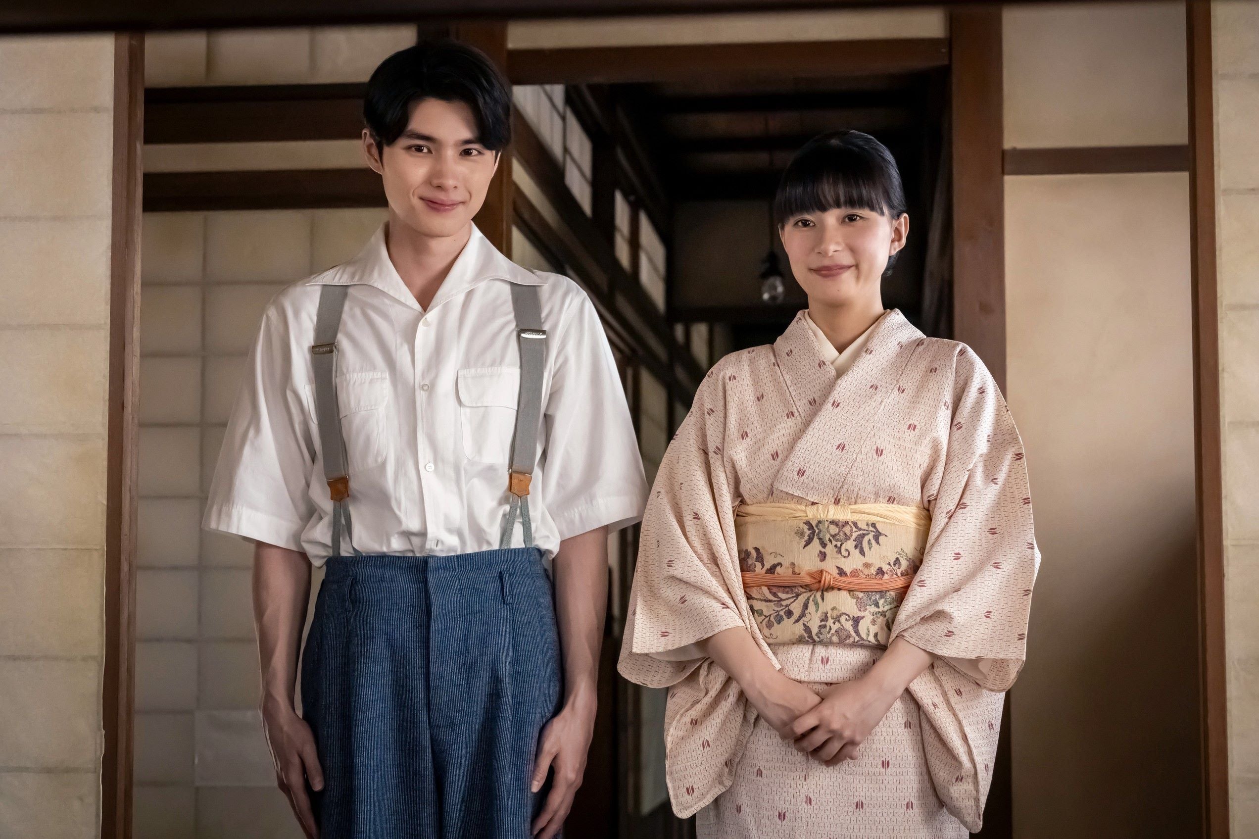 本田響矢、芳根京子（C）フジテレビ