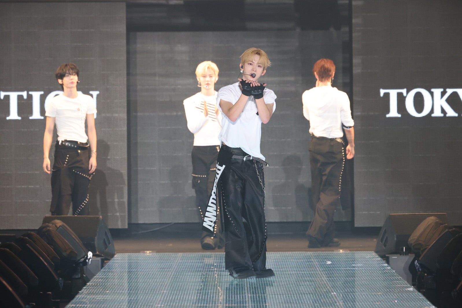 AND2BLE（C）マイナビ TOKYO GIRLS COLLECTION 2026 AUTUMN/WINTER