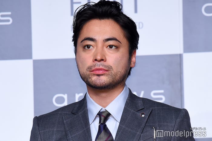 山田孝之(C)モデルプレス