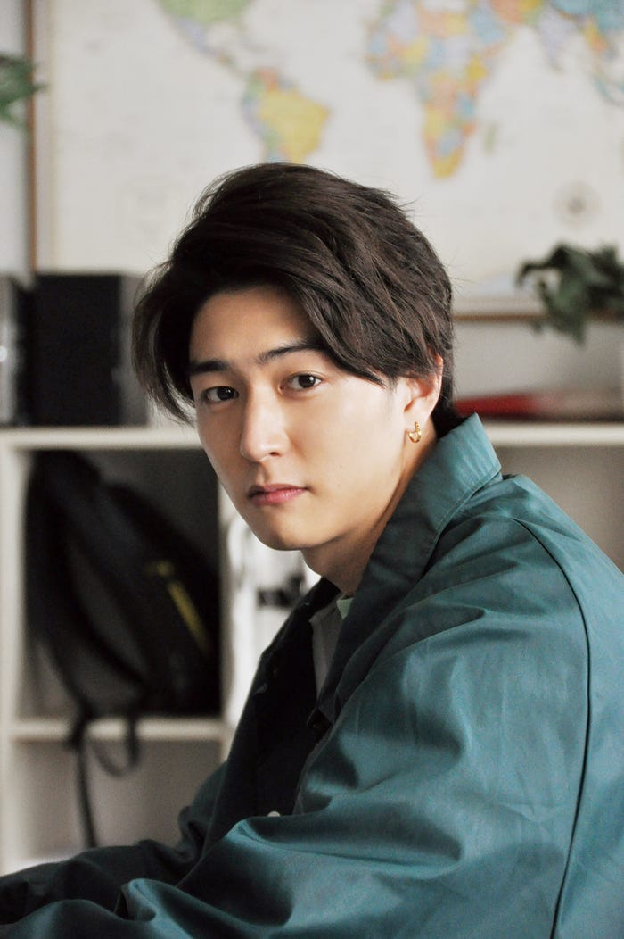 稲葉友(C)劇場版「MARS~ただ、君を愛してる~」製作委員会  (C)惣領冬実/講談社