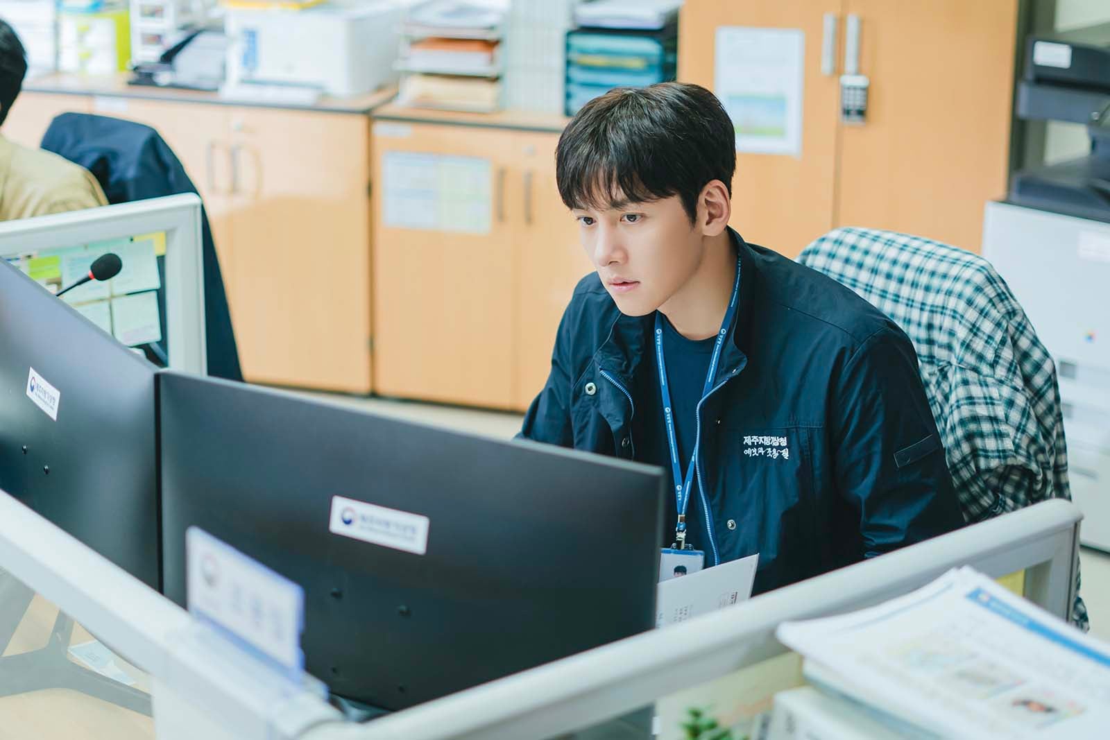 Netflixシリーズ「サムダルリへようこそ」（提供写真）