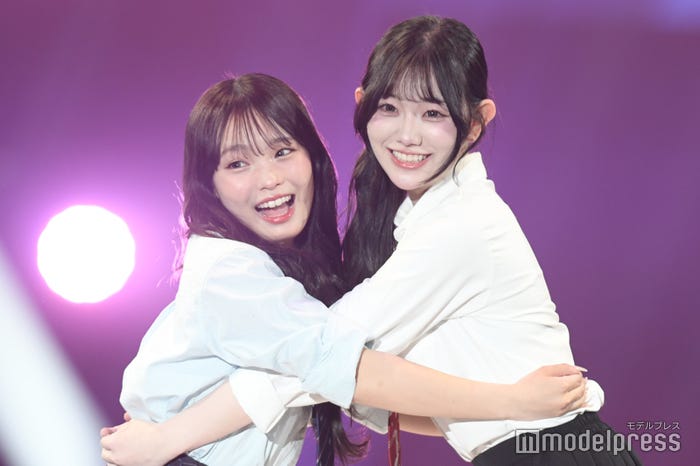 田中陽菜、秋山みづき(C)モデルプレス