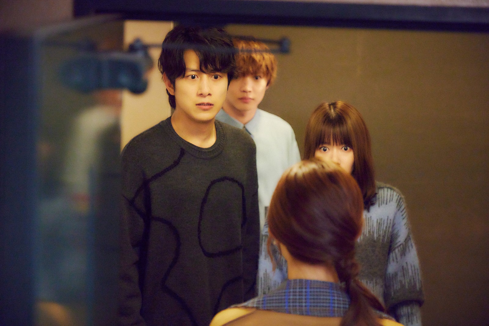 溝端淳平、佐藤大樹、山本舞香 「Sister」第5話より（C）読売テレビ