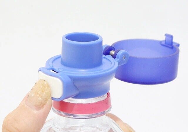 ダイソーのアイデア光るワンプッシュペットボトルキャップ（広口タイプ）