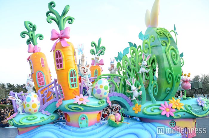 「ヒッピティ・ホッピティ・スプリングタイム」(C)モデルプレス