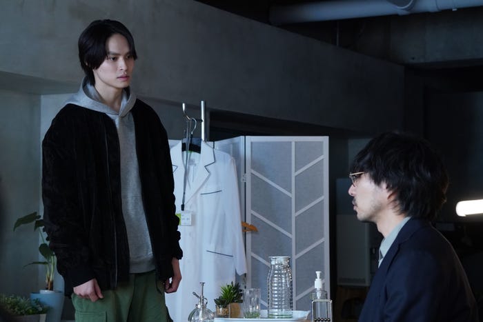 兵頭功海、渋谷謙人「私の知らない私」第10話(C)ytv