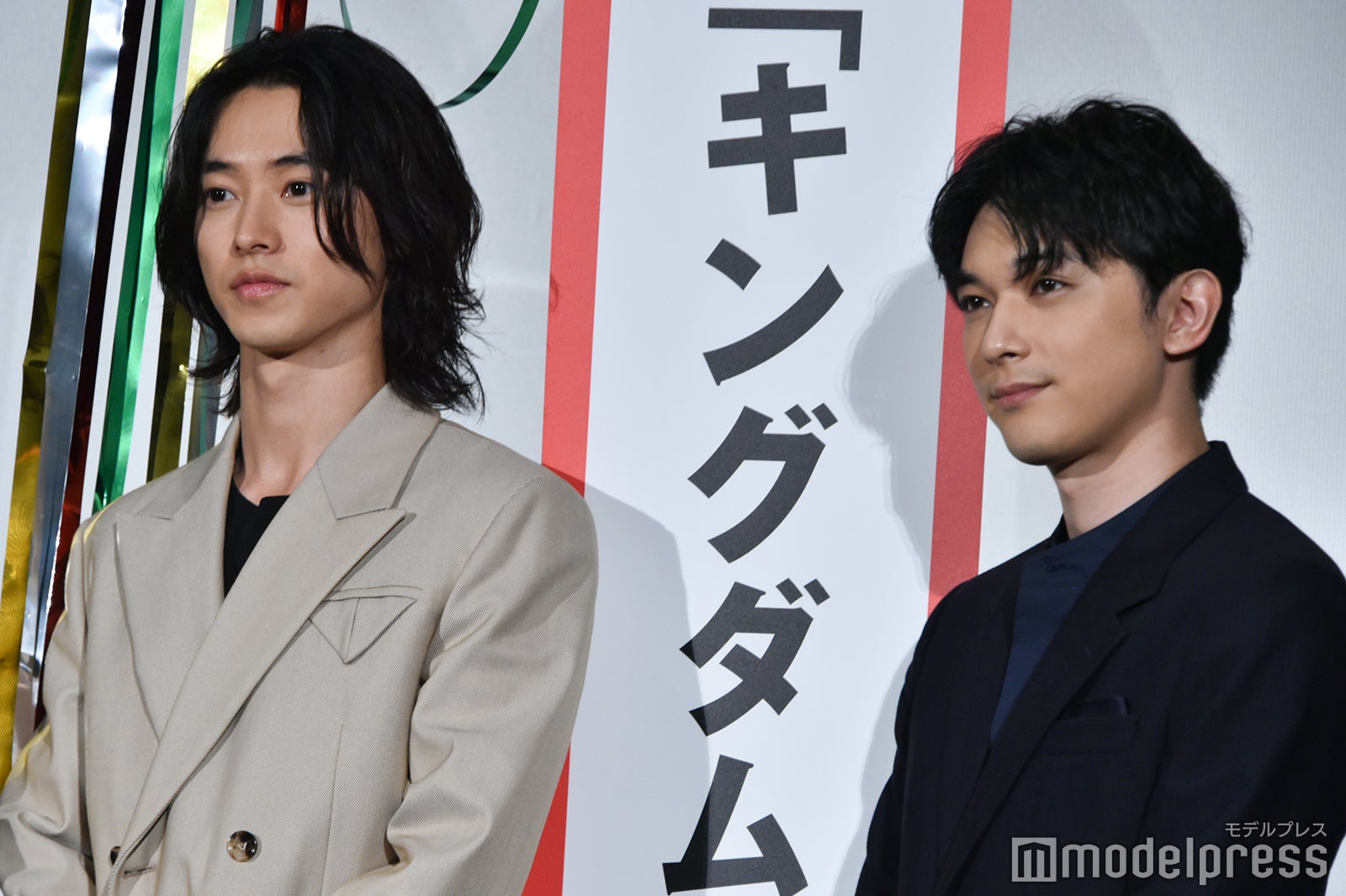 山崎賢人、吉沢亮 （C）モデルプレス