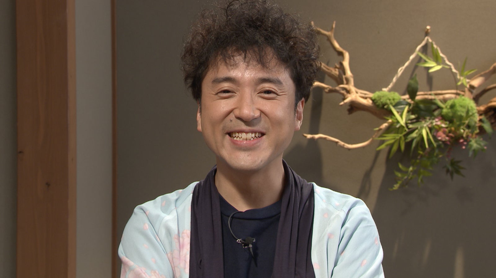 ムロツヨシ、決意の重大発表