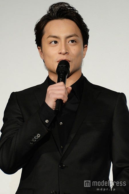 白濱亜嵐(オールバック)(C)モデルプレス