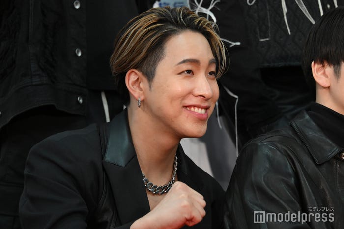 陣(C)モデルプレス