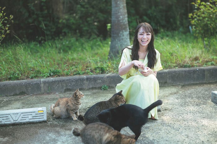 乃木坂46北野日奈子 2nd写真集「希望の方角」 (2月8日発売)紀伊國屋書店版裏表紙/撮影:藤本和典