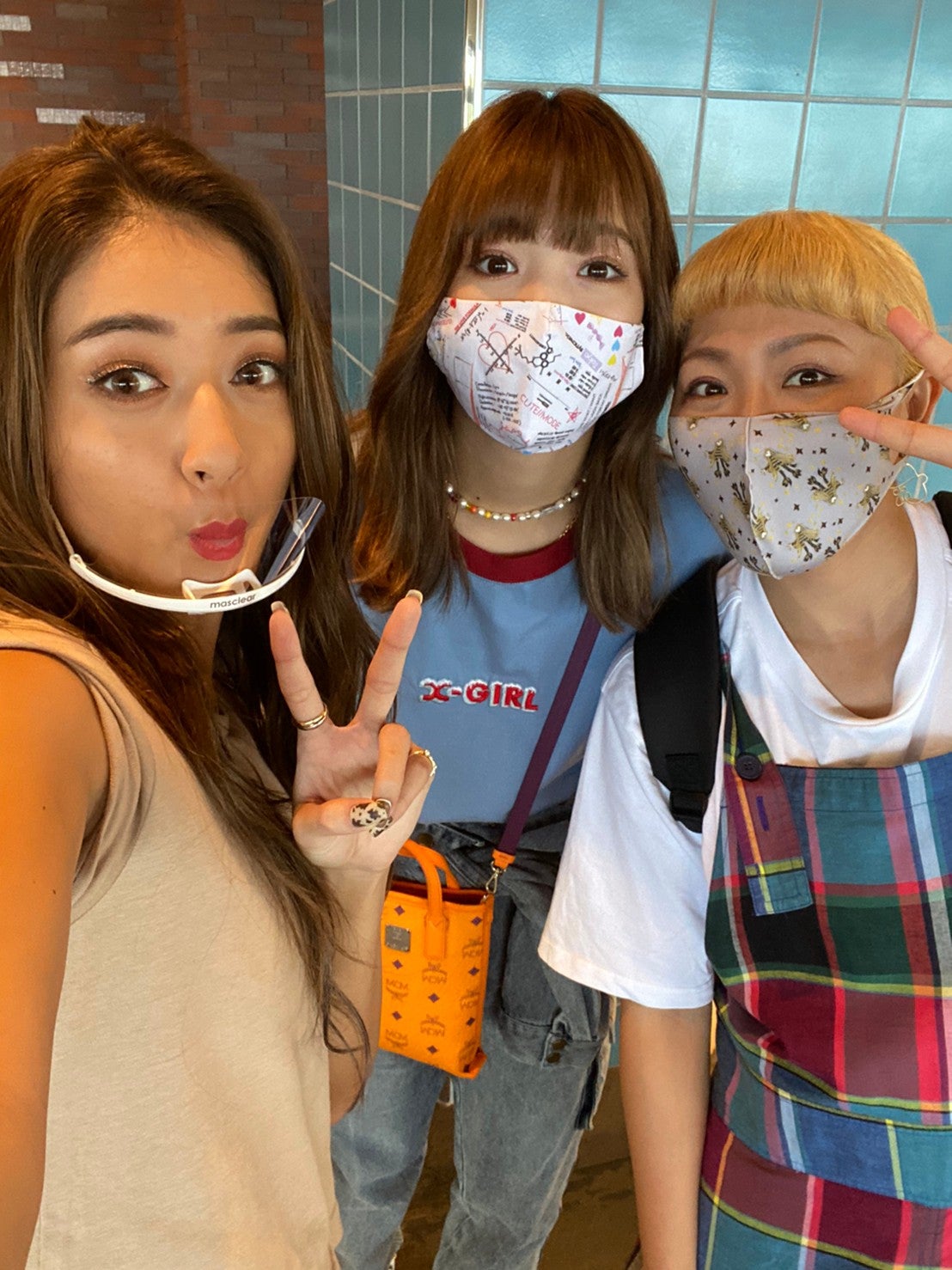 みちょぱ、藤田ニコル、丸山桂里奈 （C）フジテレビ