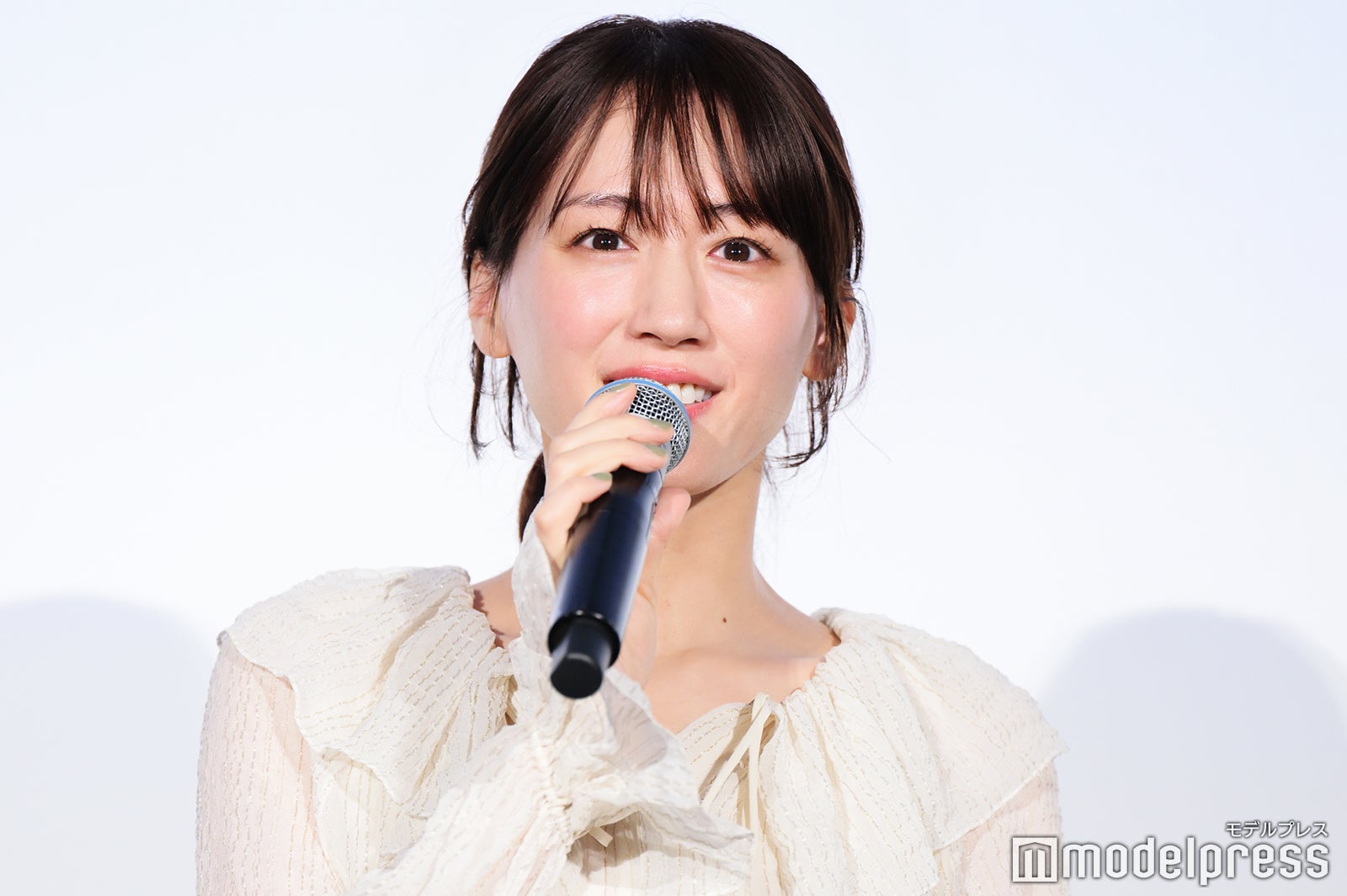 綾瀬はるか（C）モデルプレス