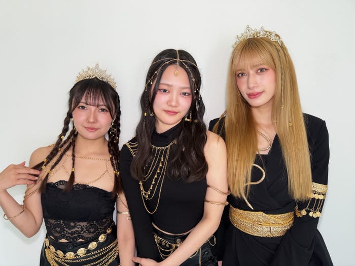 ARISA「1周年を最高のステージに!」(提供写真)