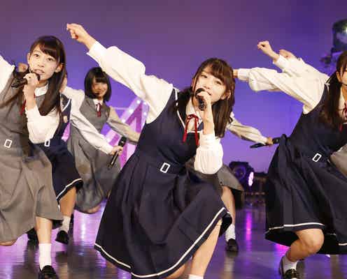 乃木坂46三期生、涙で初の単独ライブ完走!乃木恋リアル、1人MC…千秋楽はダブルアンコール<セットリスト>