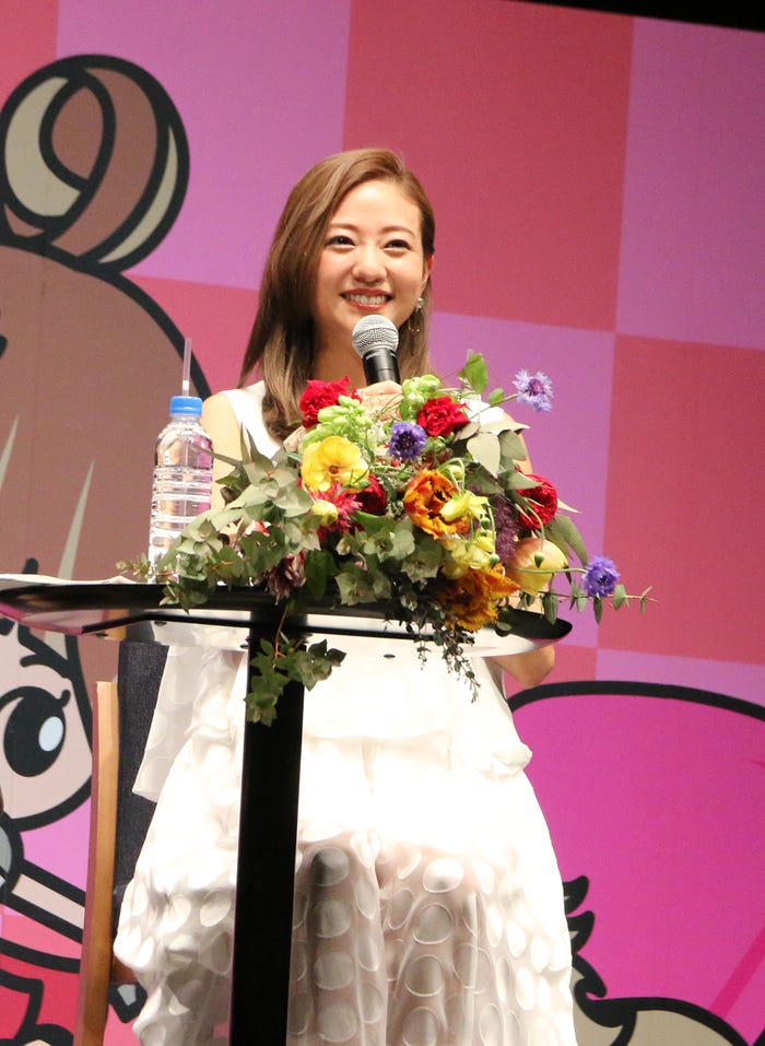 AAA伊藤千晃(画像提供:avex)