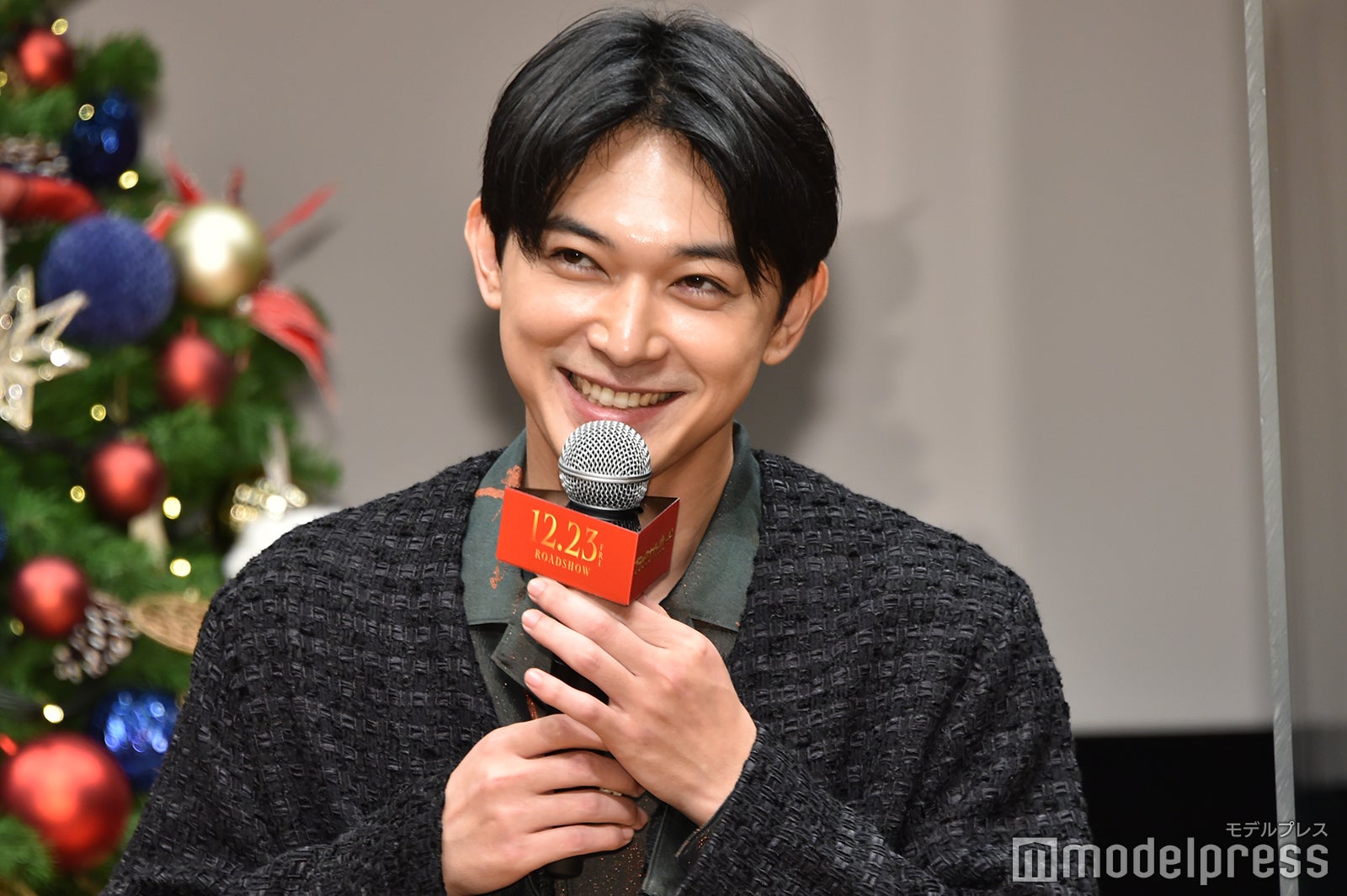 吉沢亮（C）モデルプレス