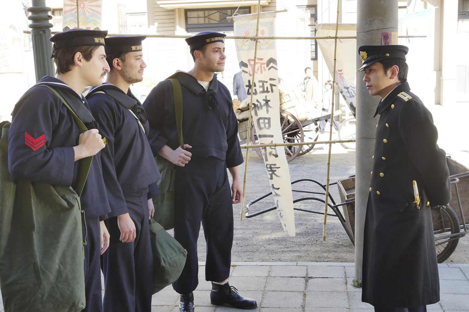 （左から）ペッペ、ベリッシモ・フランチェスコ、パオロ、二宮和也 （C）フジテレビ