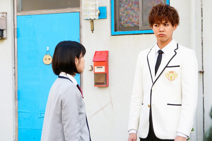 白石聖、片寄涼太(C)「PRINCE OF LEGEND」製作委員会(C) HI-AX All Rights Reserved.