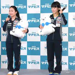 （左から）伊藤美誠選手、平野美宇選手 （C）モデルプレス