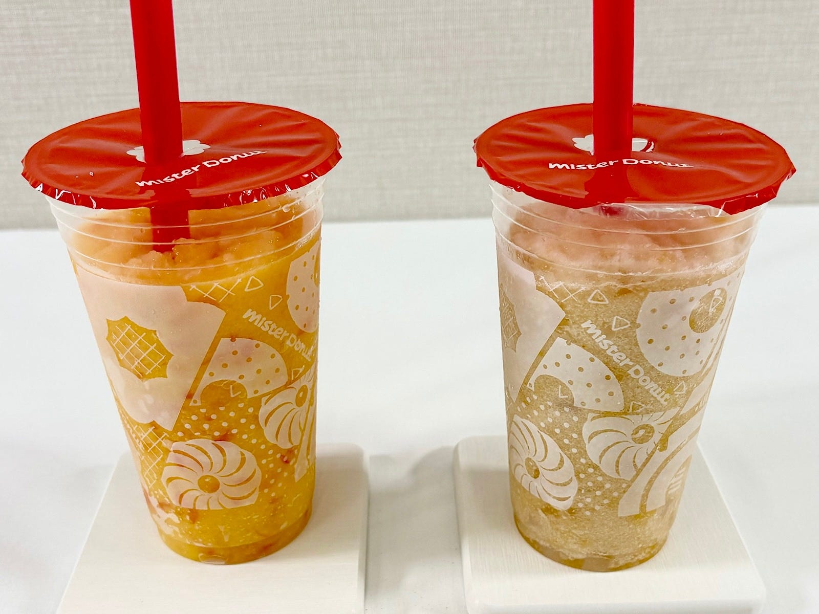 左：「シャリもぐヨンジーガムロ