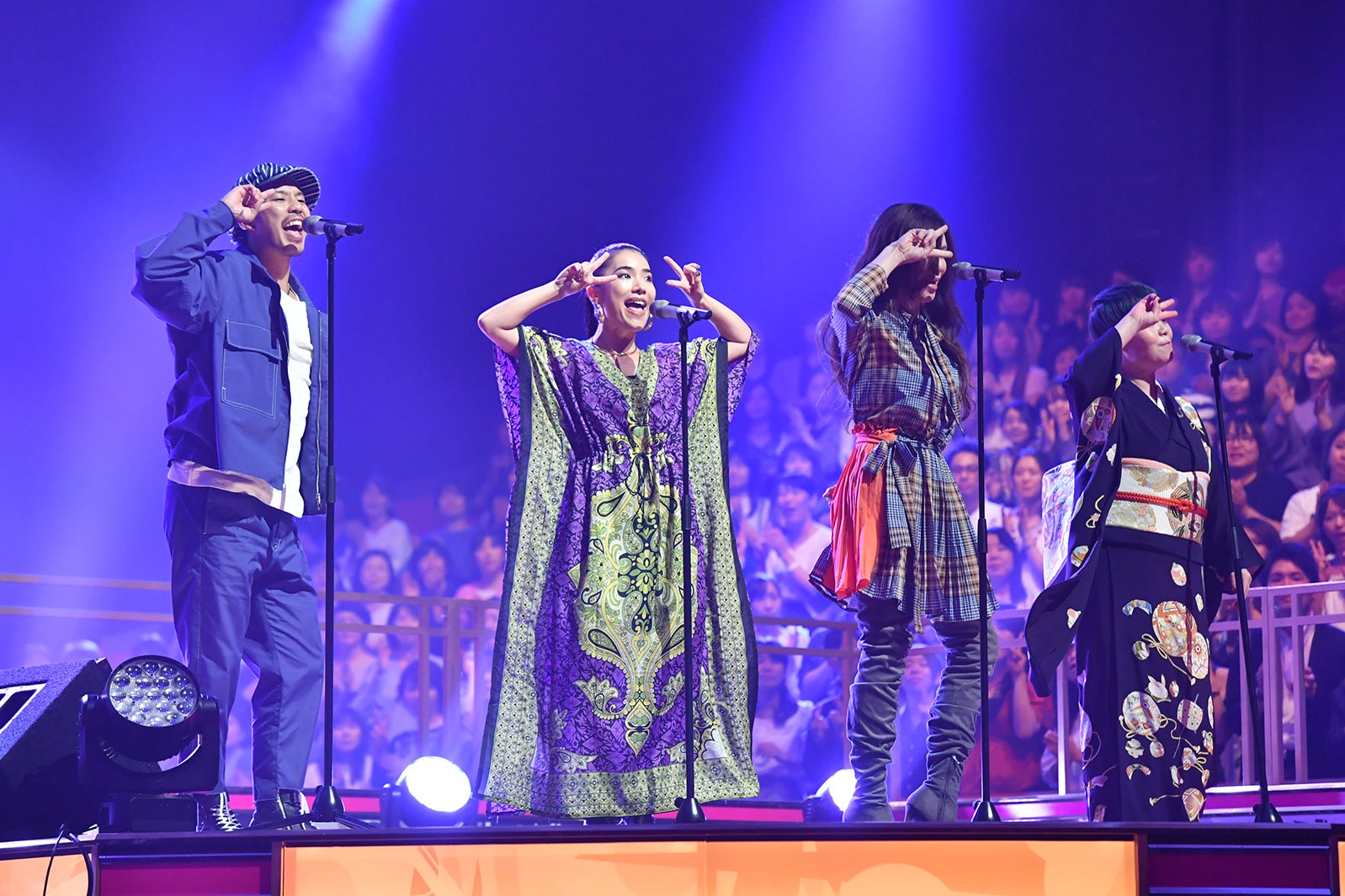 TEE、TiA、KABA．ちゃん、島津亜矢『UTAGE！』秋のメドレー祭りより（C）TBS