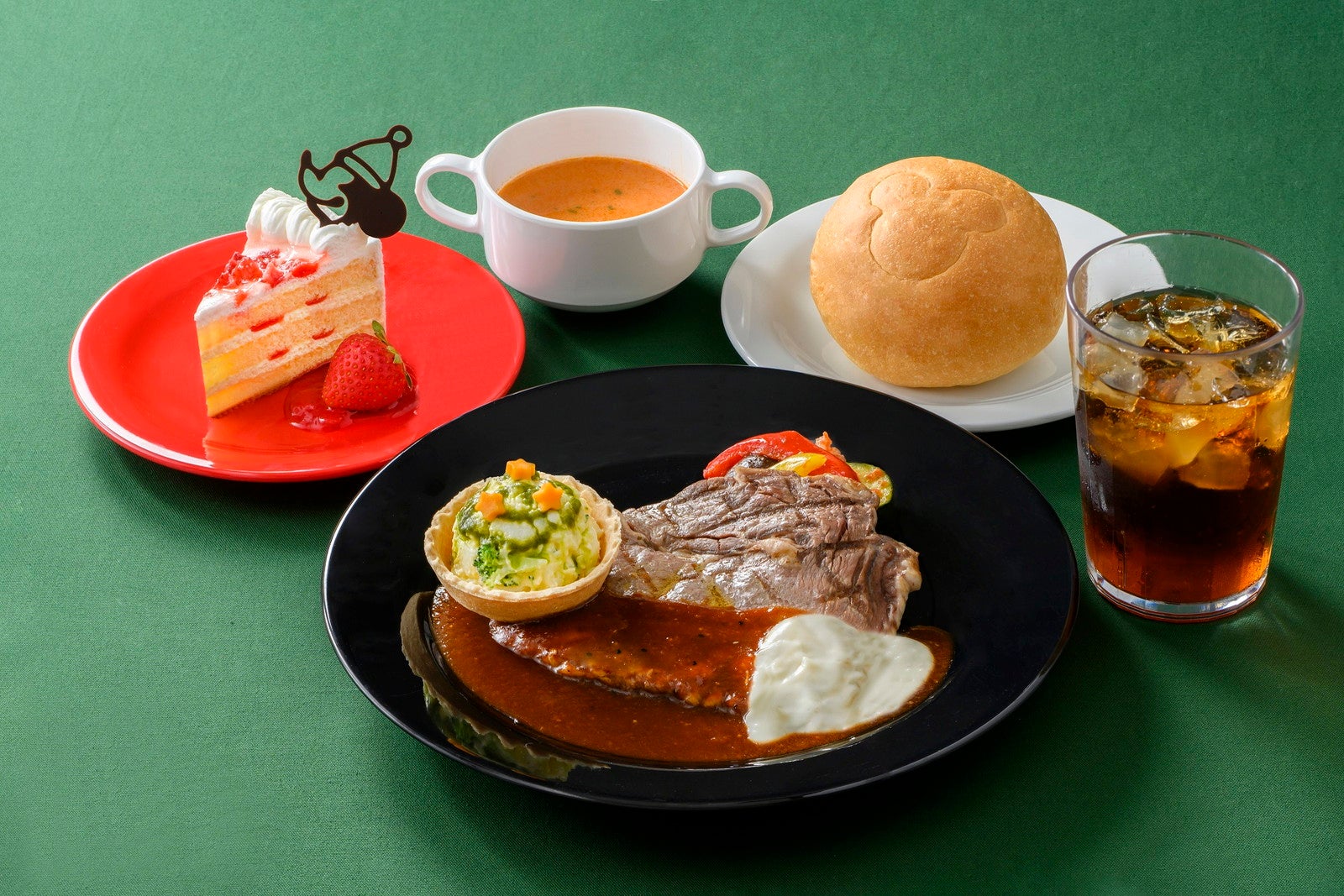 スペシャルセット「ホライズンベイ・レストラン」（C）Disney