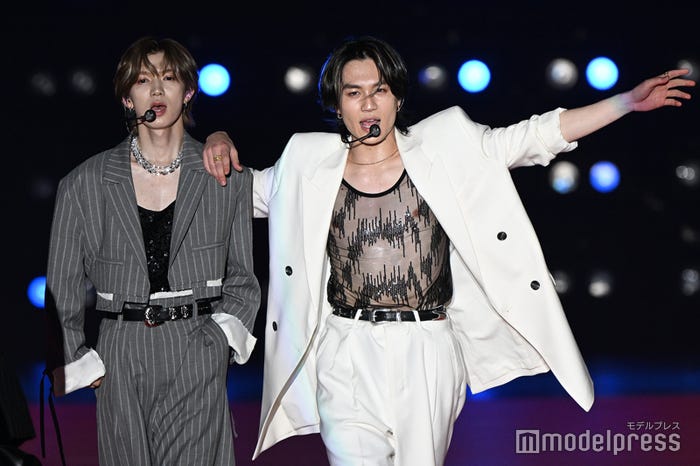 熱く観客を盛り上げる七五三掛龍也、松田元太(C)モデルプレス