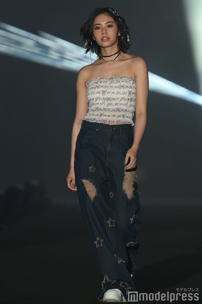 安斉星来(C)モデルプレス