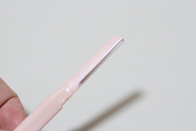 セリア　かみそり