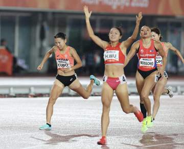 久保凛が悔し4位 52年ぶりメダルまでわずか0秒12差 最初1周66秒の異例超スローペース、中団からスパート勝負食らいつくも表彰台届かず【アジア大会】