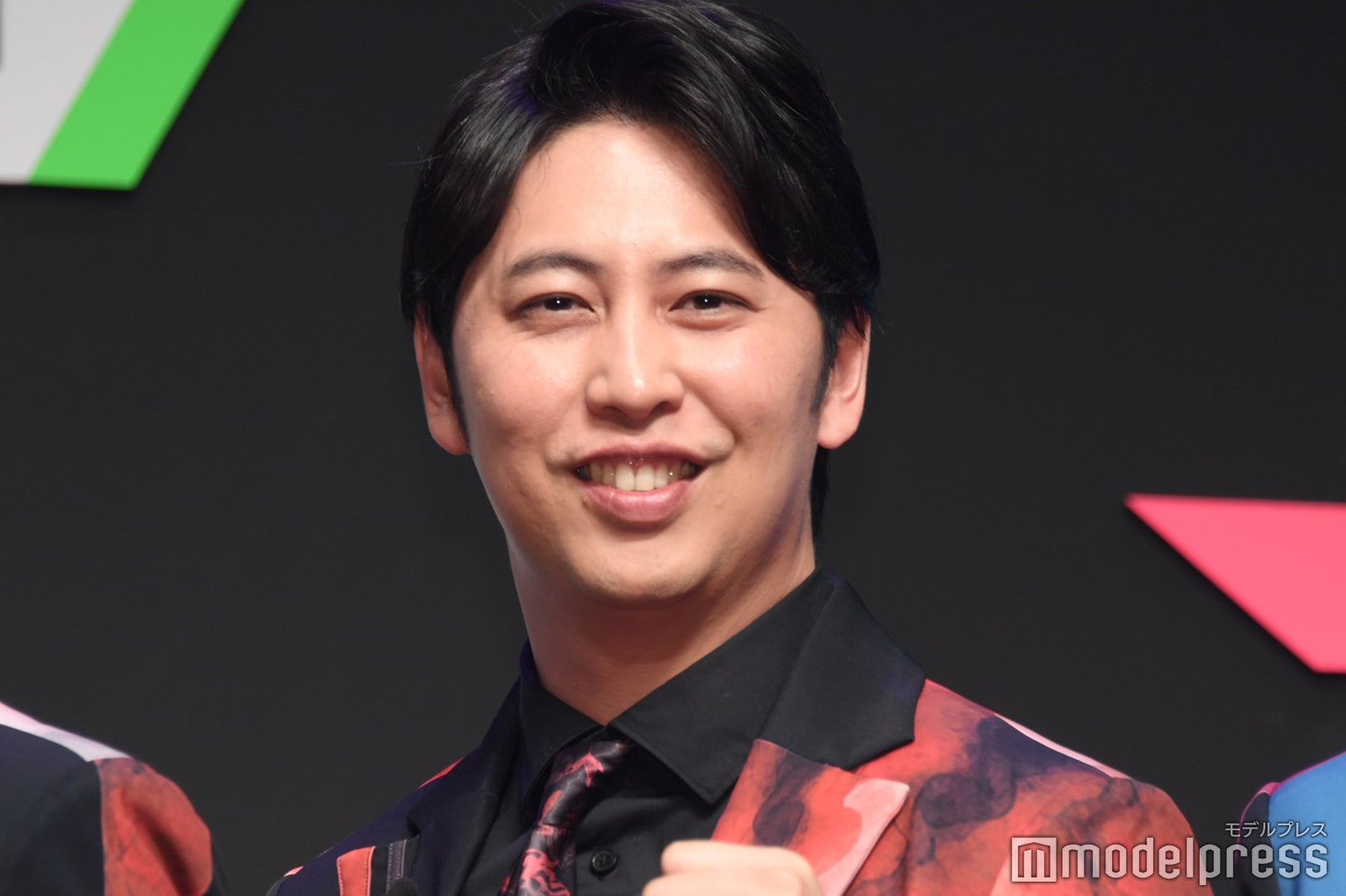 屋敷裕政（C）モデルプレス