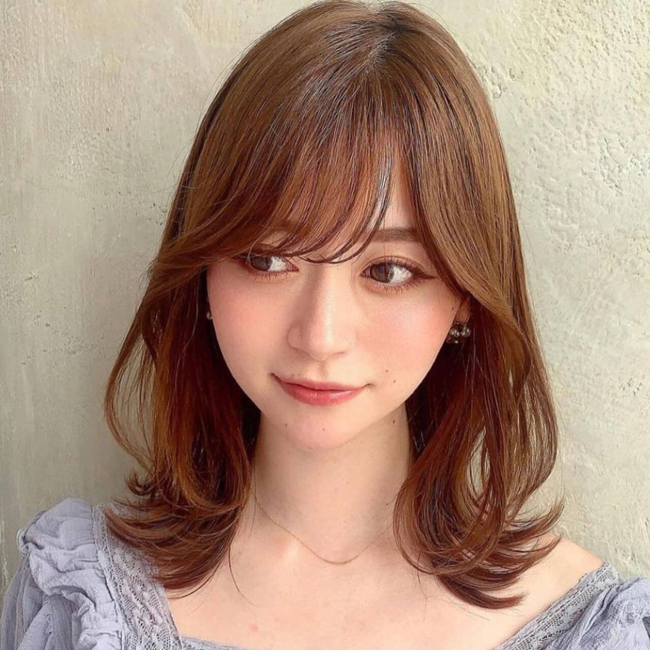 色っぽ うざバング でナチュラルな女性らしさを演出しよう モデルプレス