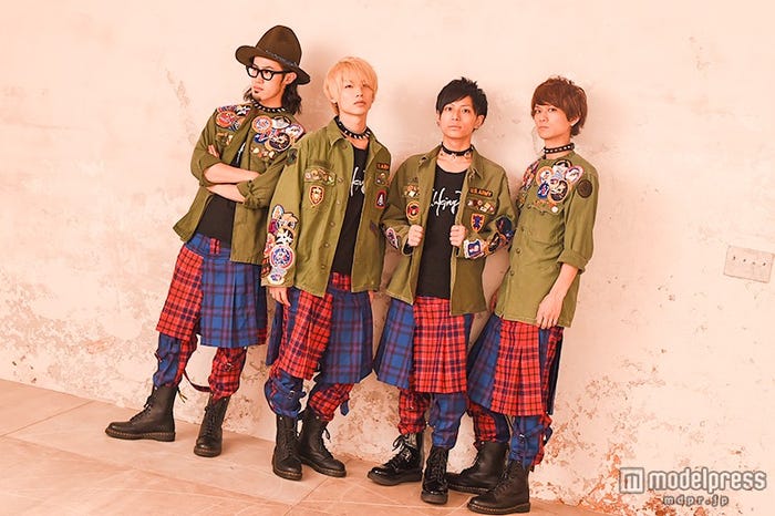 (左から)わちゅ~、TSUBASA、大輝、Jun