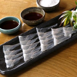 アナゴのお造りとアナゴの白レバーは必食! 絶品「アナゴ」を食べ尽くす、アナゴ料理専門店『はかりめ』