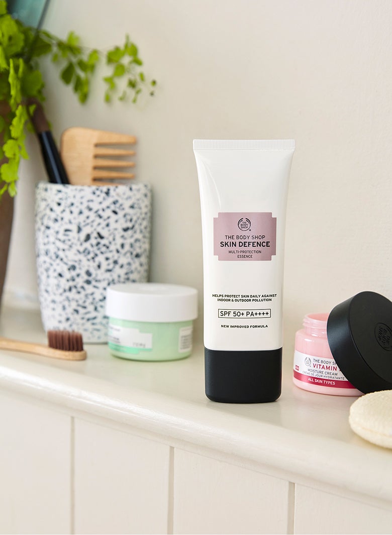 「スキンディフェンス プロテクションローション SPF50＋ PA＋＋＋＋」60mL ※プレゼントの対象は、40mL（提供写真）