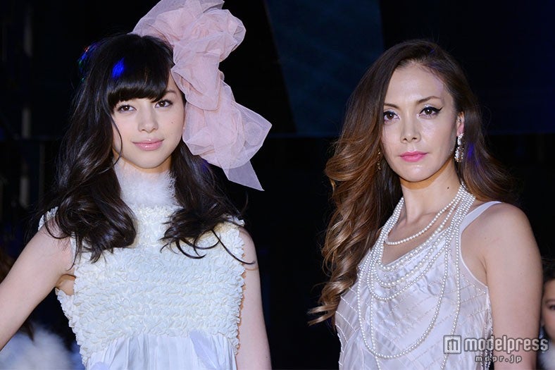 （左から）中条あやみ、土屋アンナ