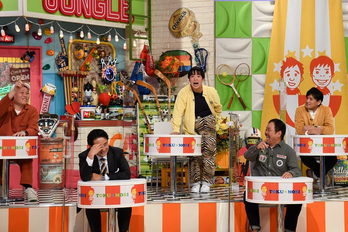 (左から)千原せいじ、杉村太蔵、ゆりやんレトリィバァ、ほんこん、ヤナギブソン(C)読売テレビ