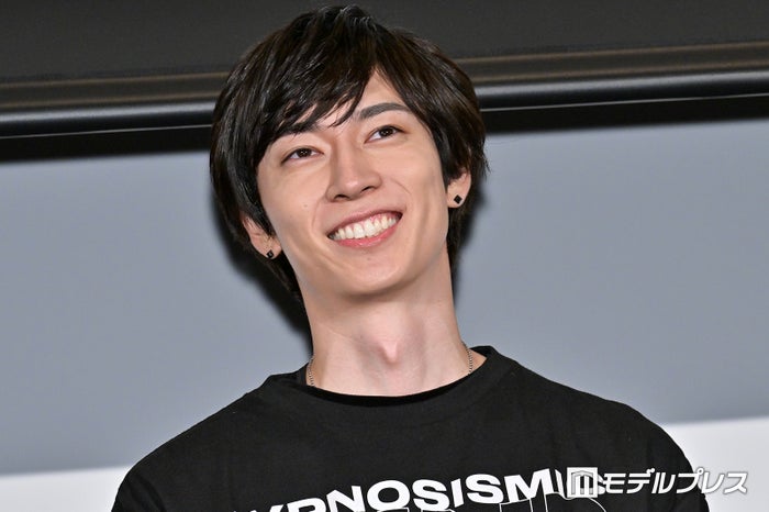 Hey! Sɑy! JUMP八乙女光「Ya-Ya-yah」鮎川太陽と17年越し再会 薮宏太＆“金八先生”武田鉄矢との4ショットに「私の青春」「泣ける」と反響