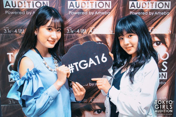 (右)和田優香(大阪会場にて)