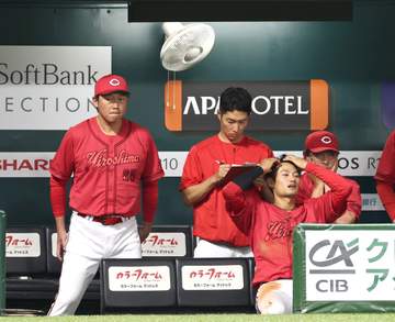 広島・新井監督「勝つところをお見せできなくて申し訳ない」交流戦開幕から6連敗 借金は今季ワースト更新の12に膨らむ
