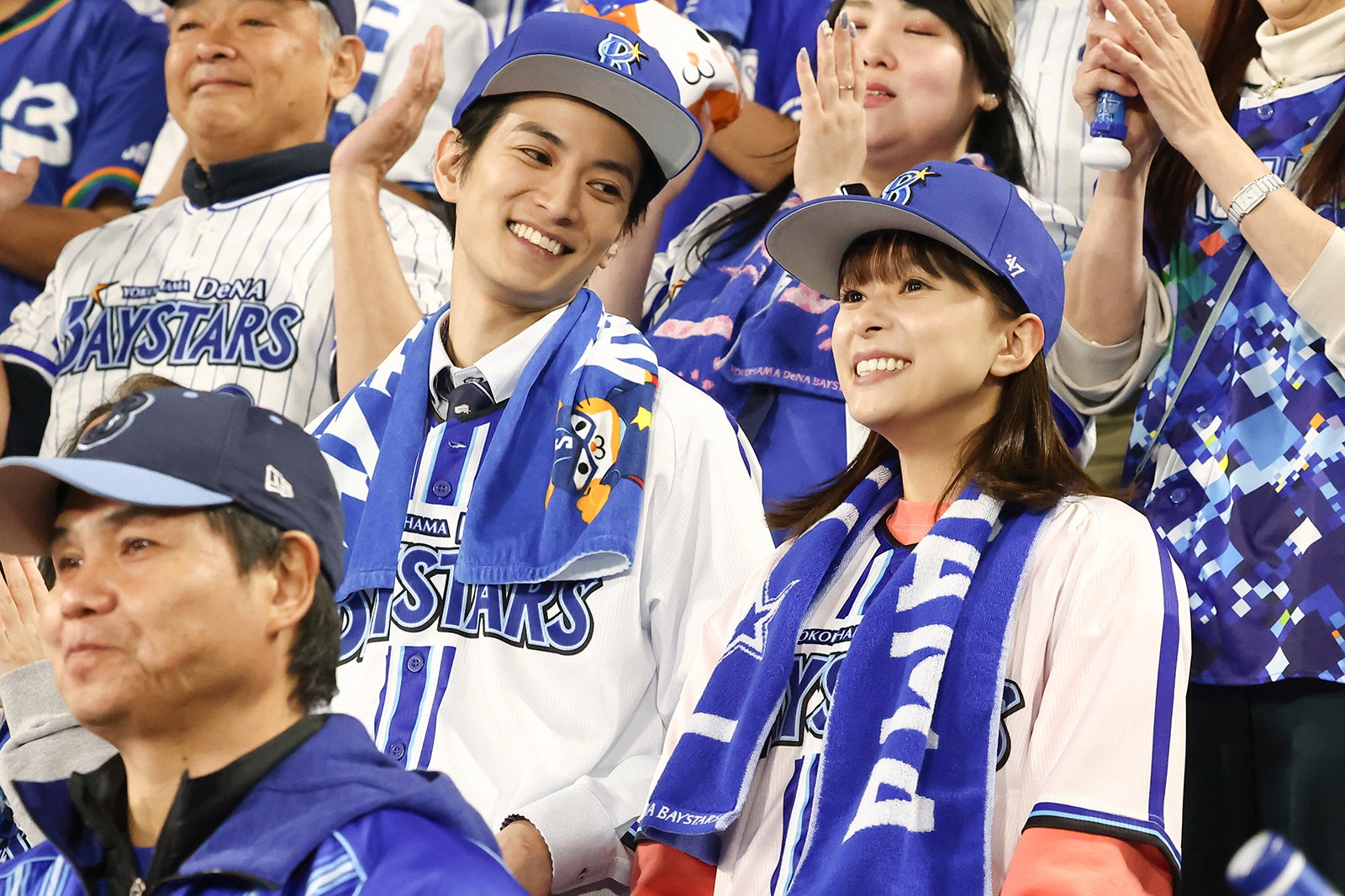 渡邊圭祐、芳根京子「まどか26歳、研修医やってます！」第1話（C）TBS