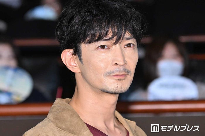 津田健次郎「最愛」撮影初日にハプニング発生していた 久々の“俳優”仕事に苦労明かす