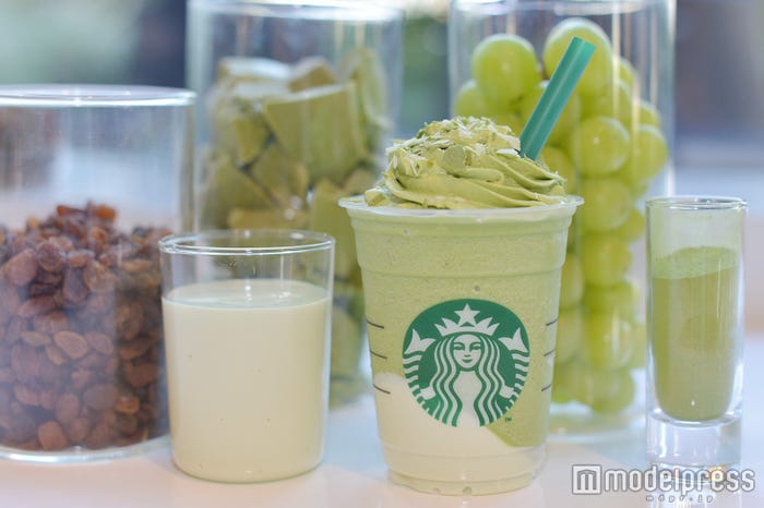 「抹茶&マスカルポーネ フラペチーノ」 (C)モデルプレス
