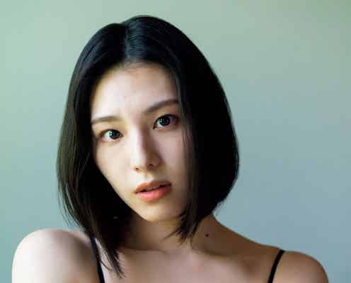 元乃木坂46相楽伊織、美谷間くっきりランジェリー姿 大人の表情にドキッ