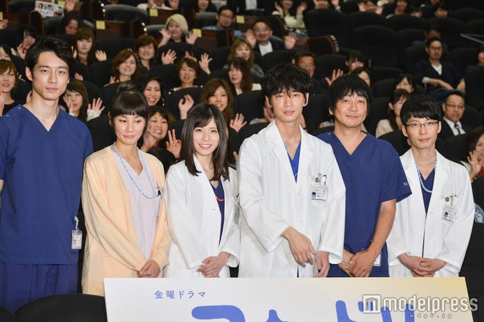 「コウノドリ」舞台挨拶の様子 (C)モデルプレス