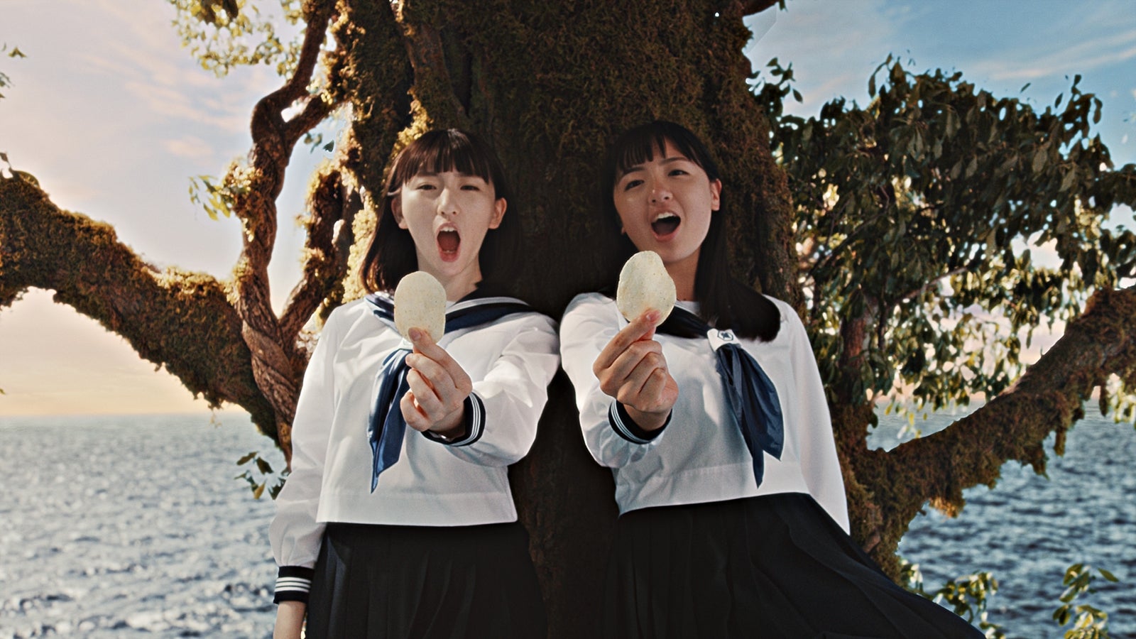 CMで話題の“歌うま女子高生”鈴木瑛美子、実姉・梨紗子も圧巻の美声　ハーモニー奏でる