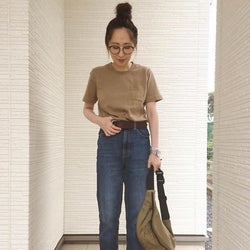 大人の夏は”くすみカラー”がちょうどいい♪ 真夏のデイリーTシャツコーデ集