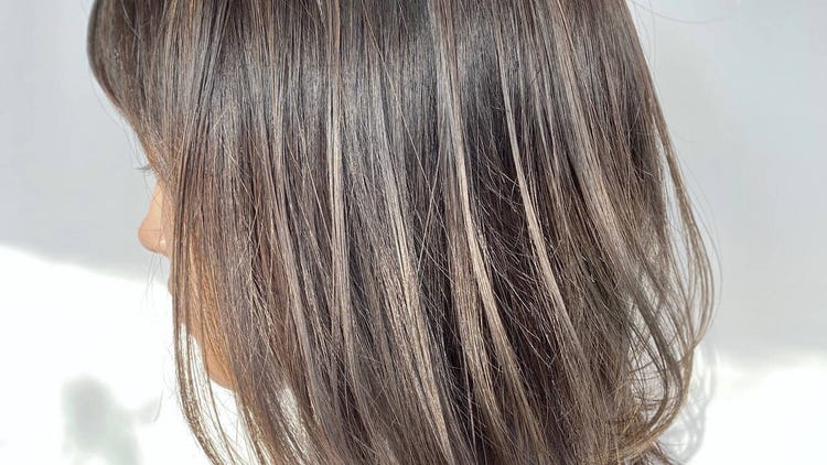 30 40代女性に1番多い 白髪 の悩み ヘアでおしゃれに解決して モデルプレス 30 40代女性に1番多い 白髪 の悩み ヘアでおしゃれに解決して モデルプレス